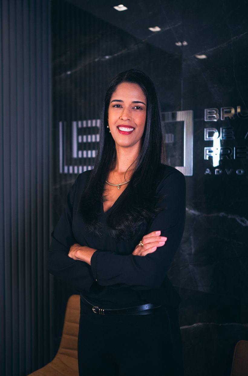 Dra. Erica Almada