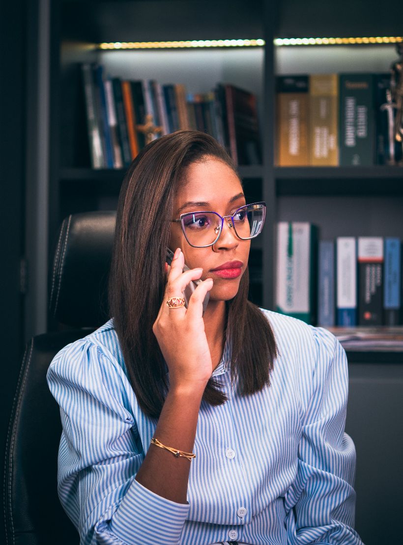 Dra. Lorena Anunciação